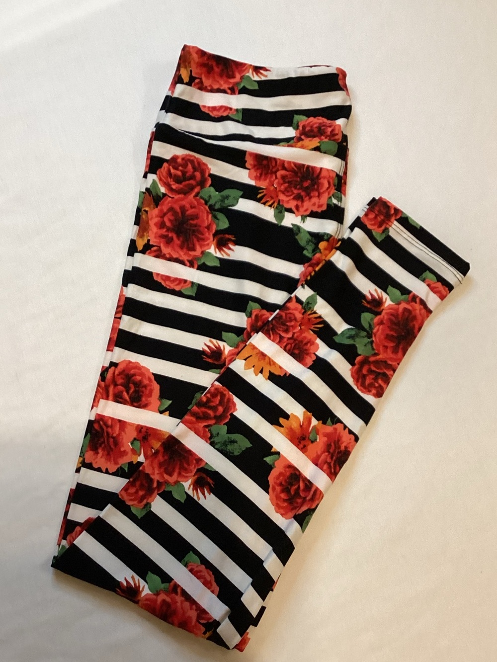 LuLaRoe Striped Black & White Floral Leggings - Red Rose Print